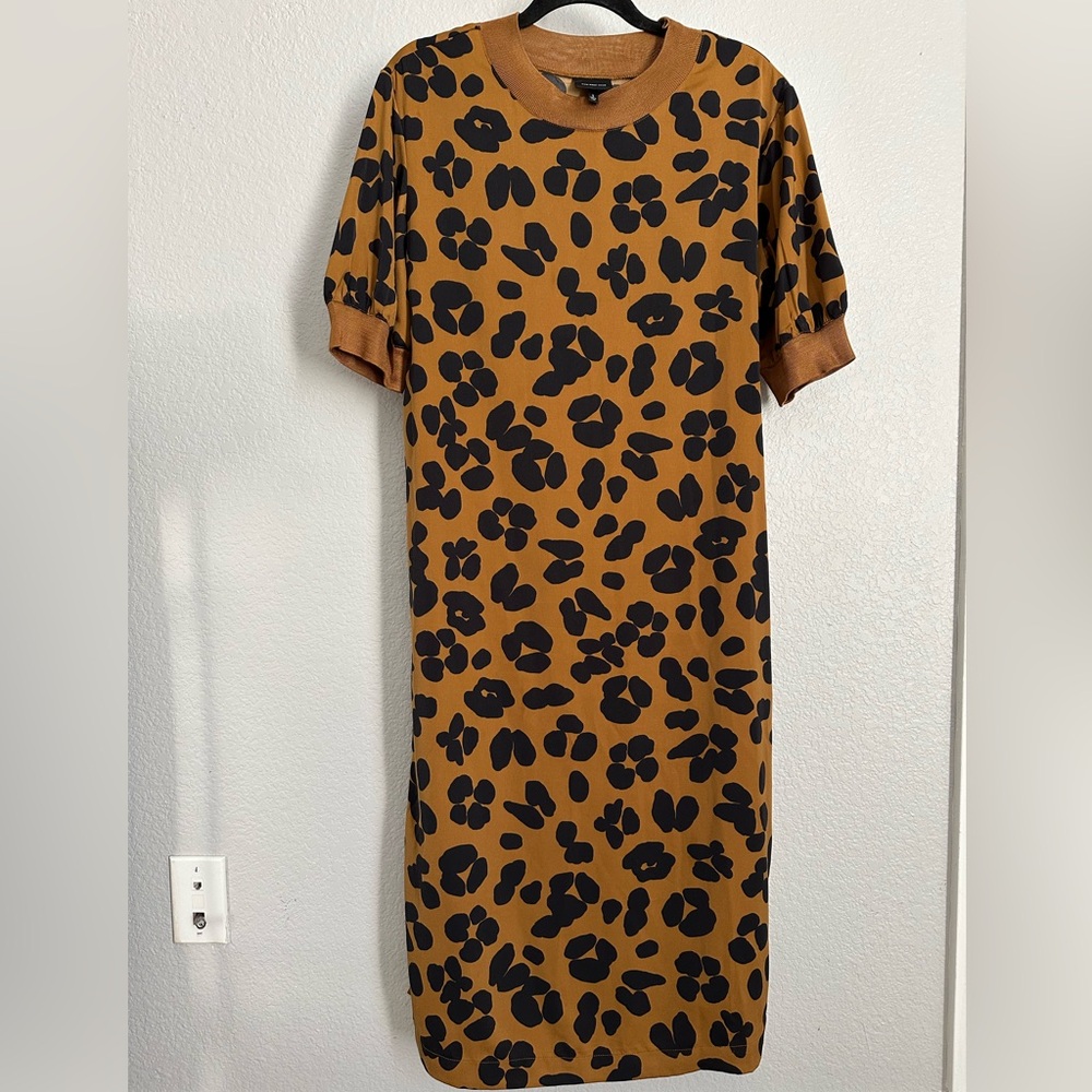WHO WHAT WEAR | Caramel Brown & Black Leopard Print Midi Dress Sz S